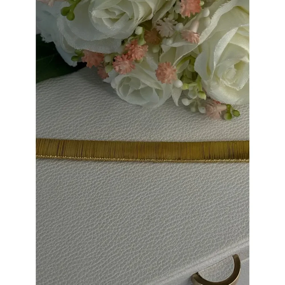 Elegant 925 Sterling Silver V Italy Gold Plated Bracelet Length 7 Inch